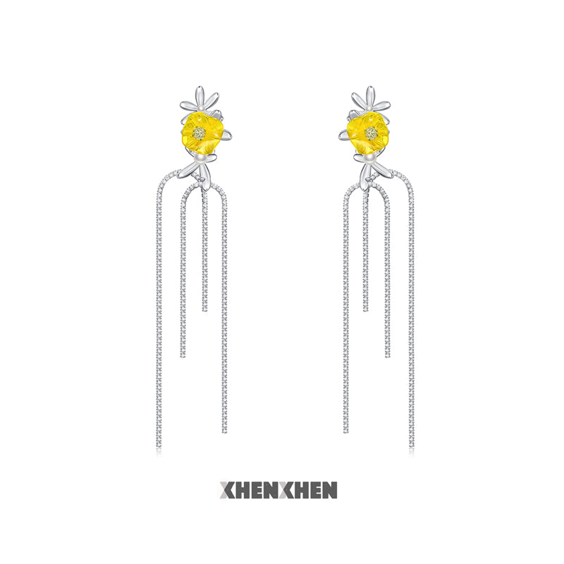 Daisy-shaped floral fringe earrings