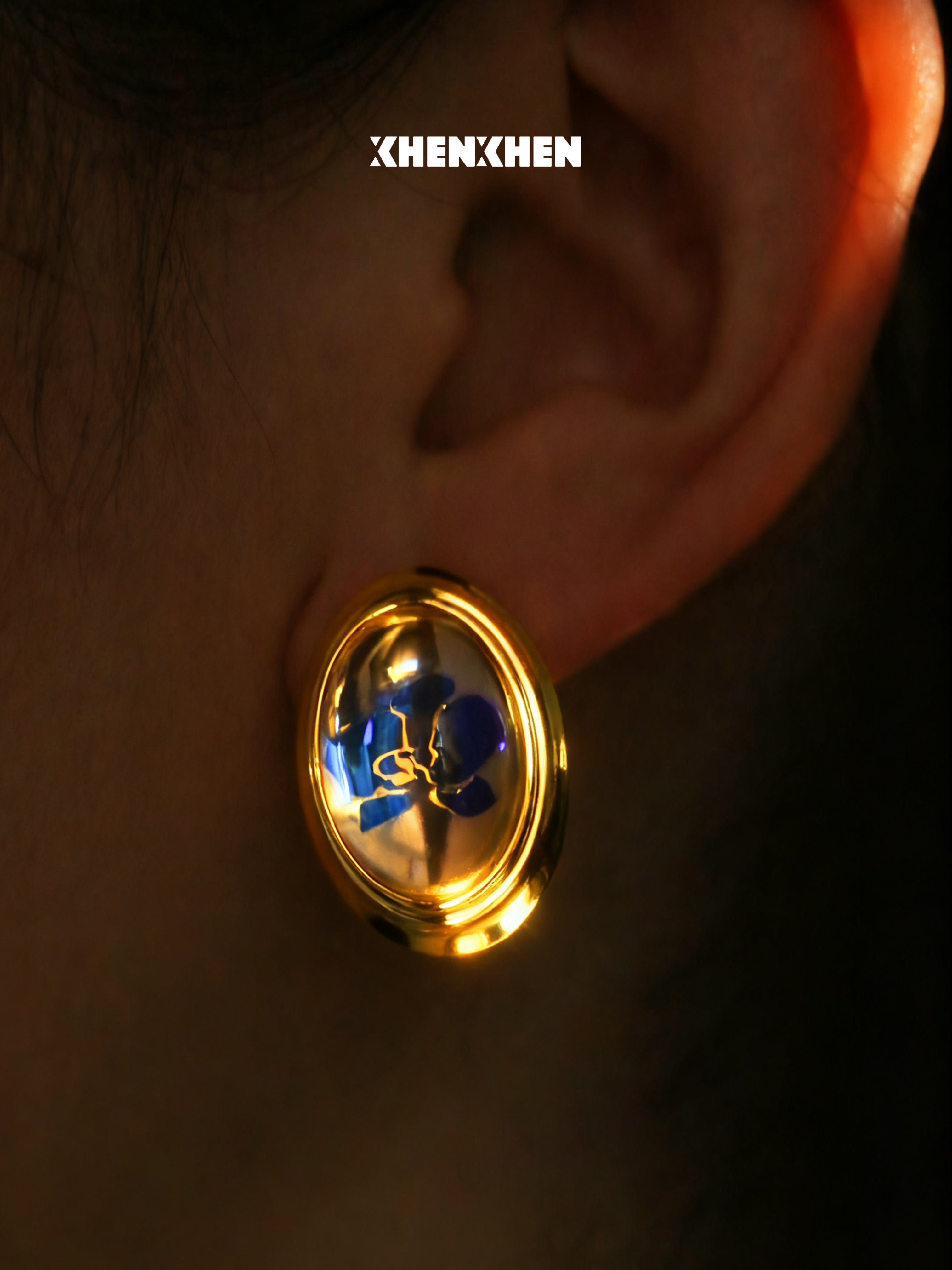 Butterfly orchid smooth stud earrings