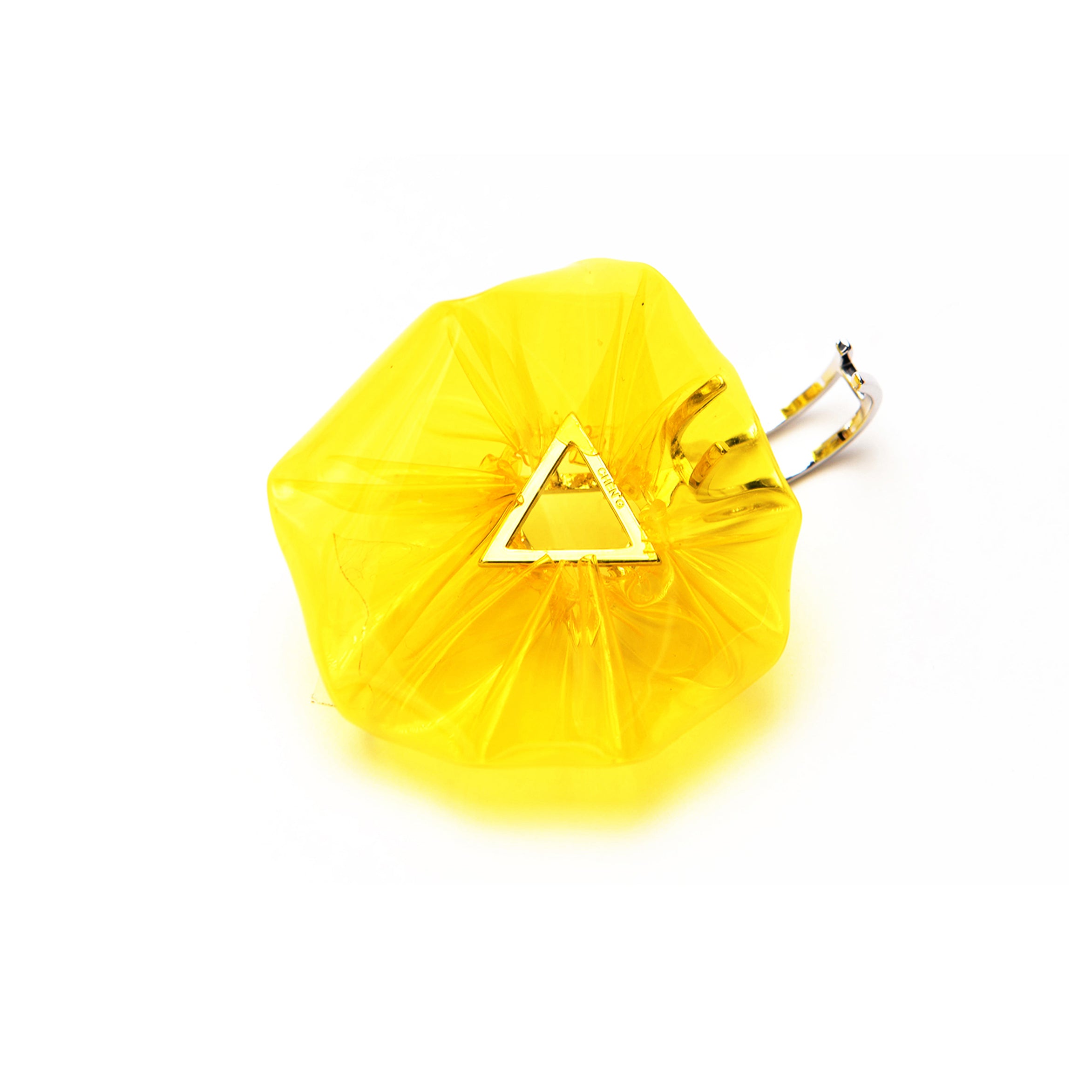 Show off big bubble ring