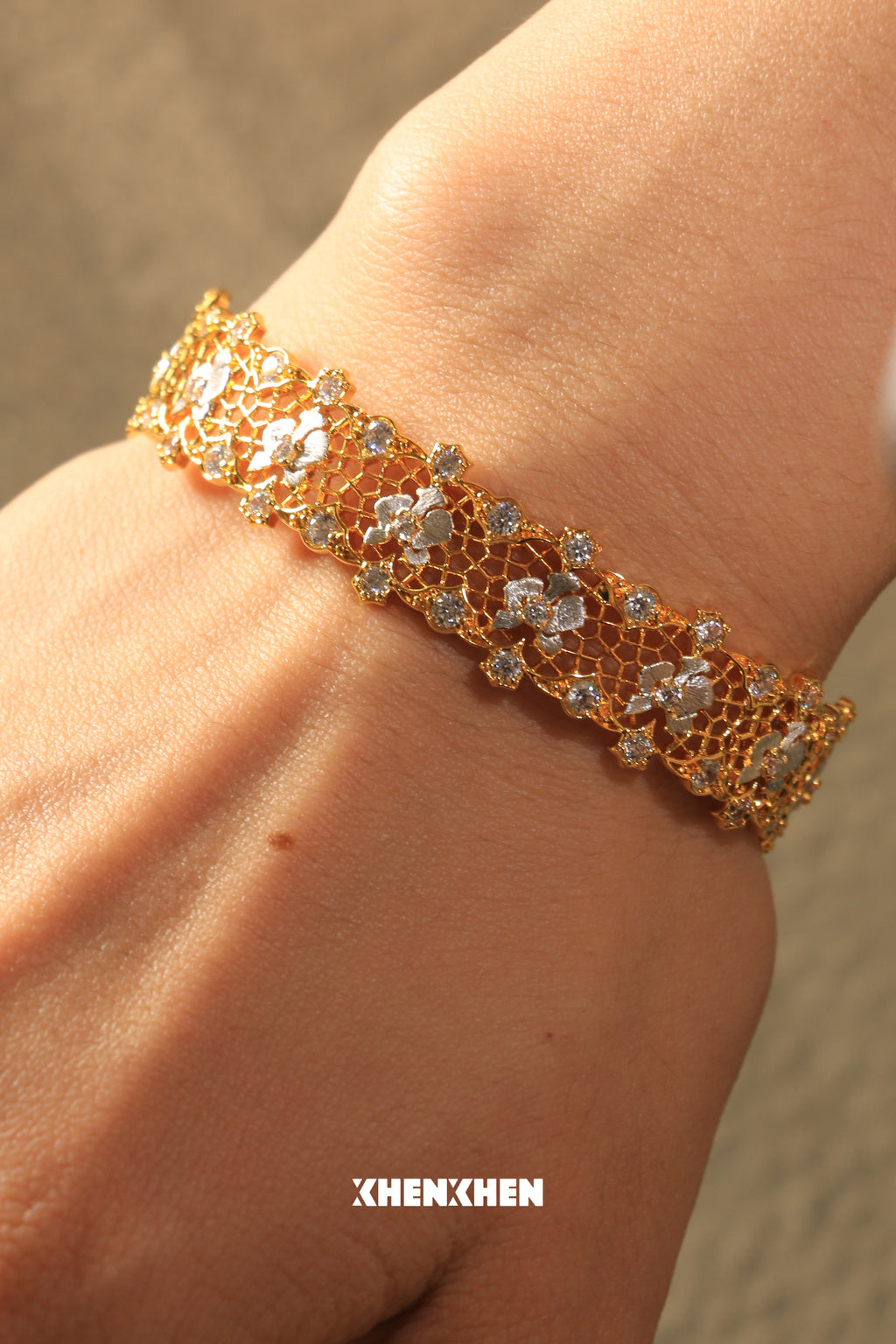 Brushed butterfly orchid bracelet