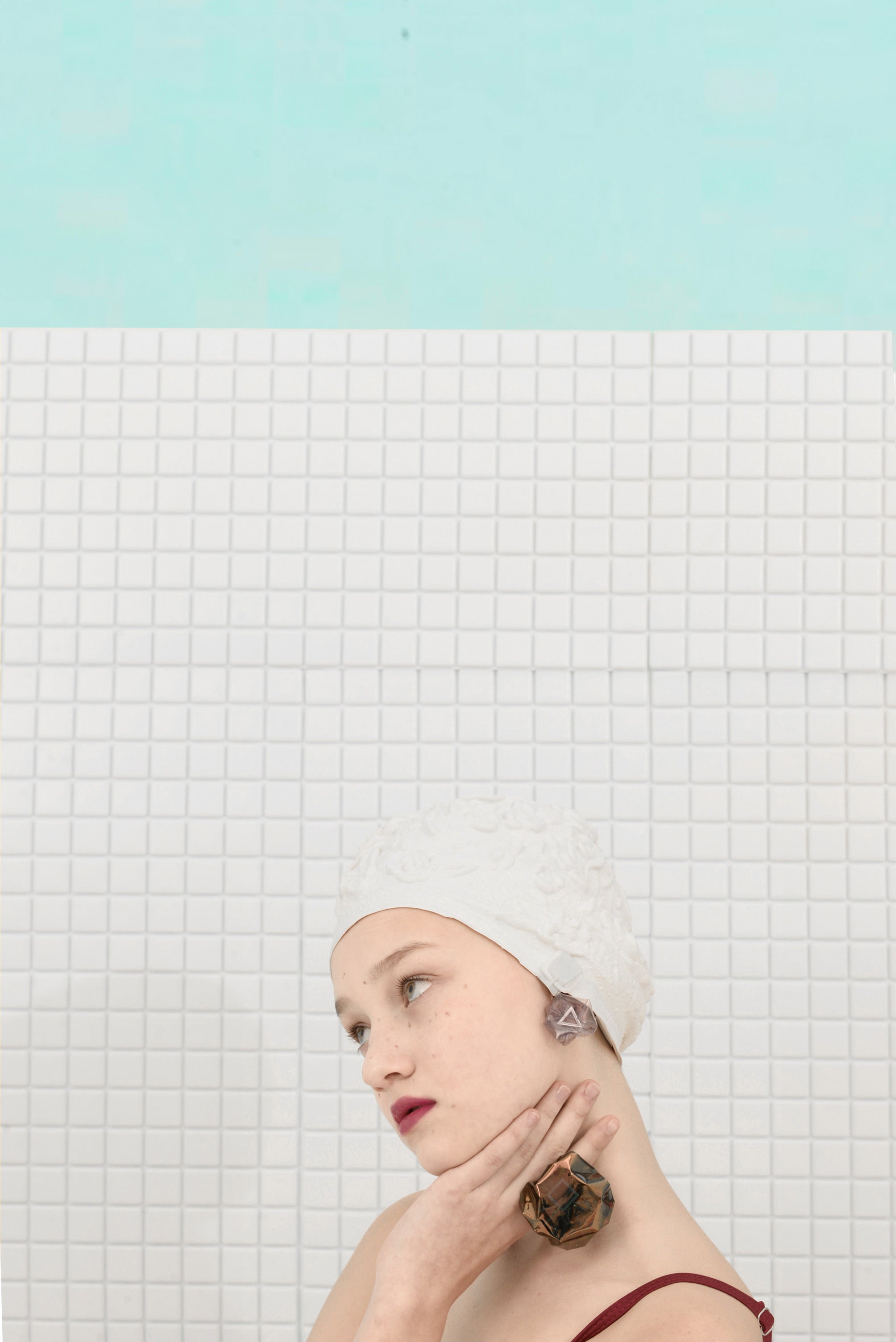 Show off big bubble ring