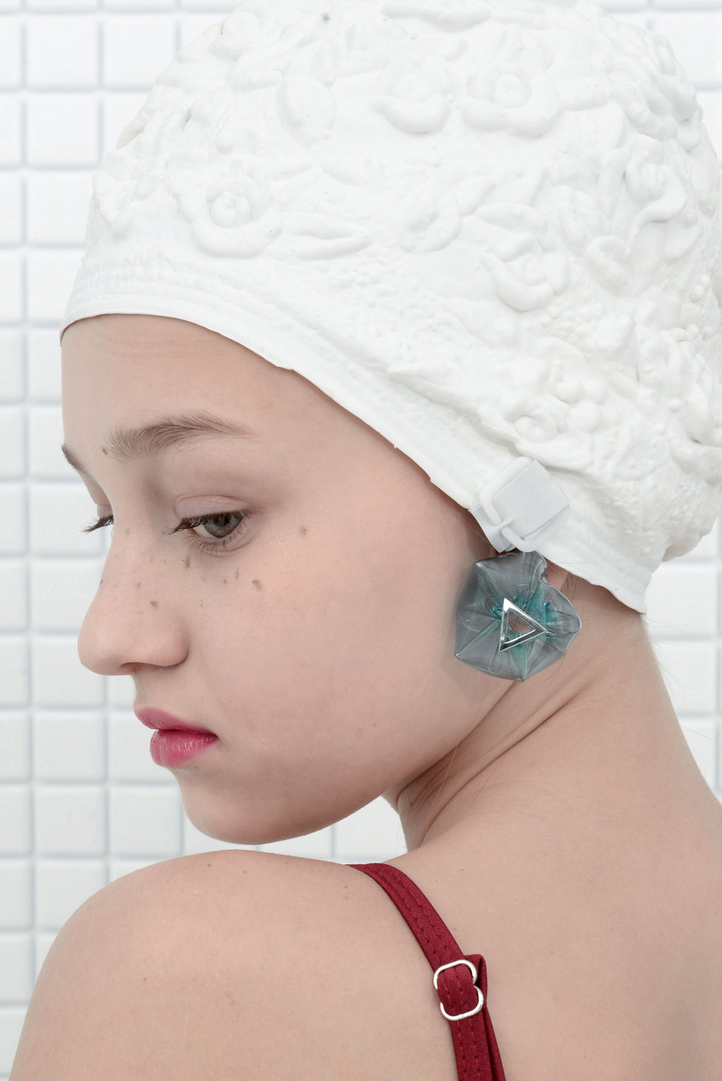 Show bubble earrings in large size