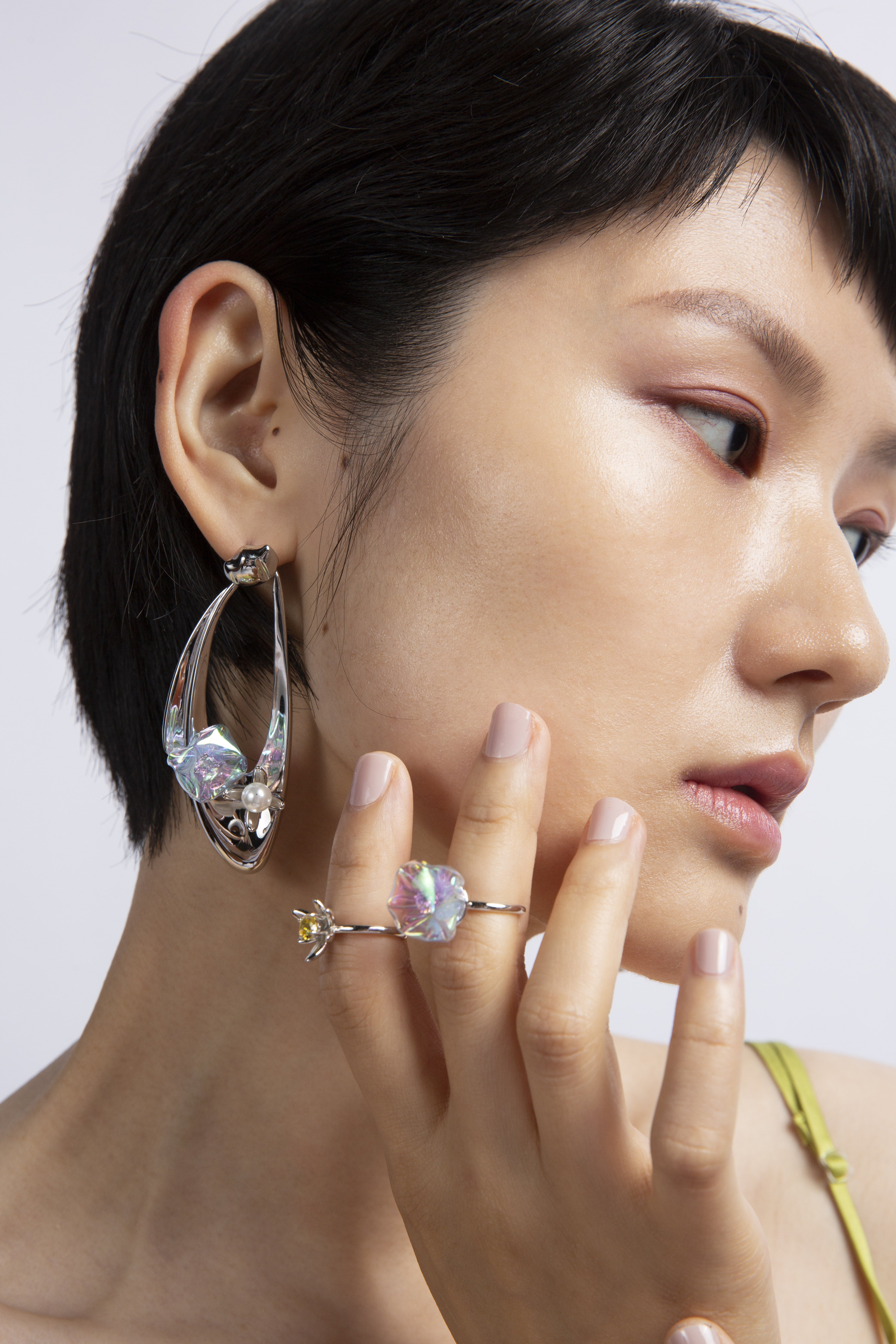 Daisy large statement earrings