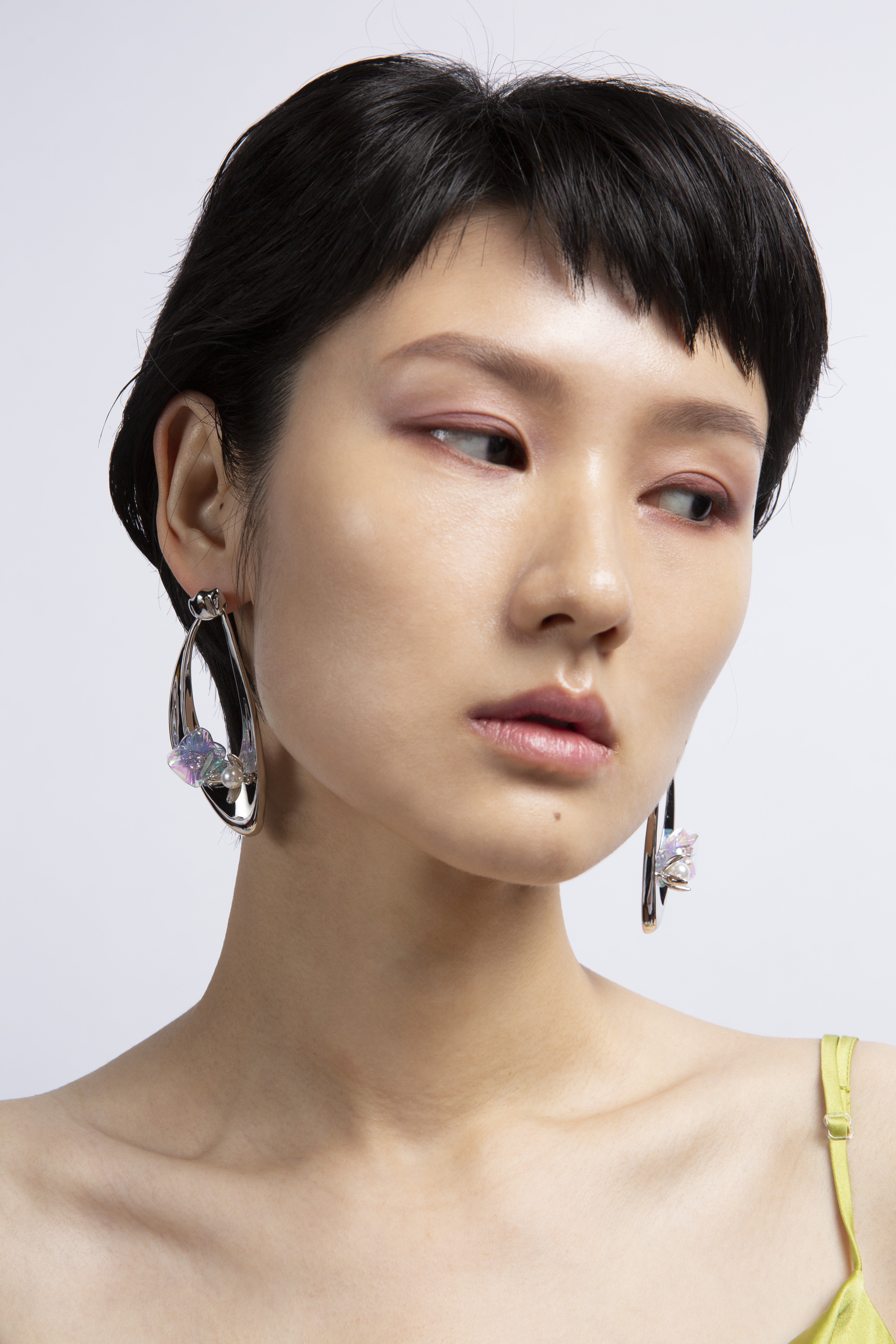 Daisy large statement earrings