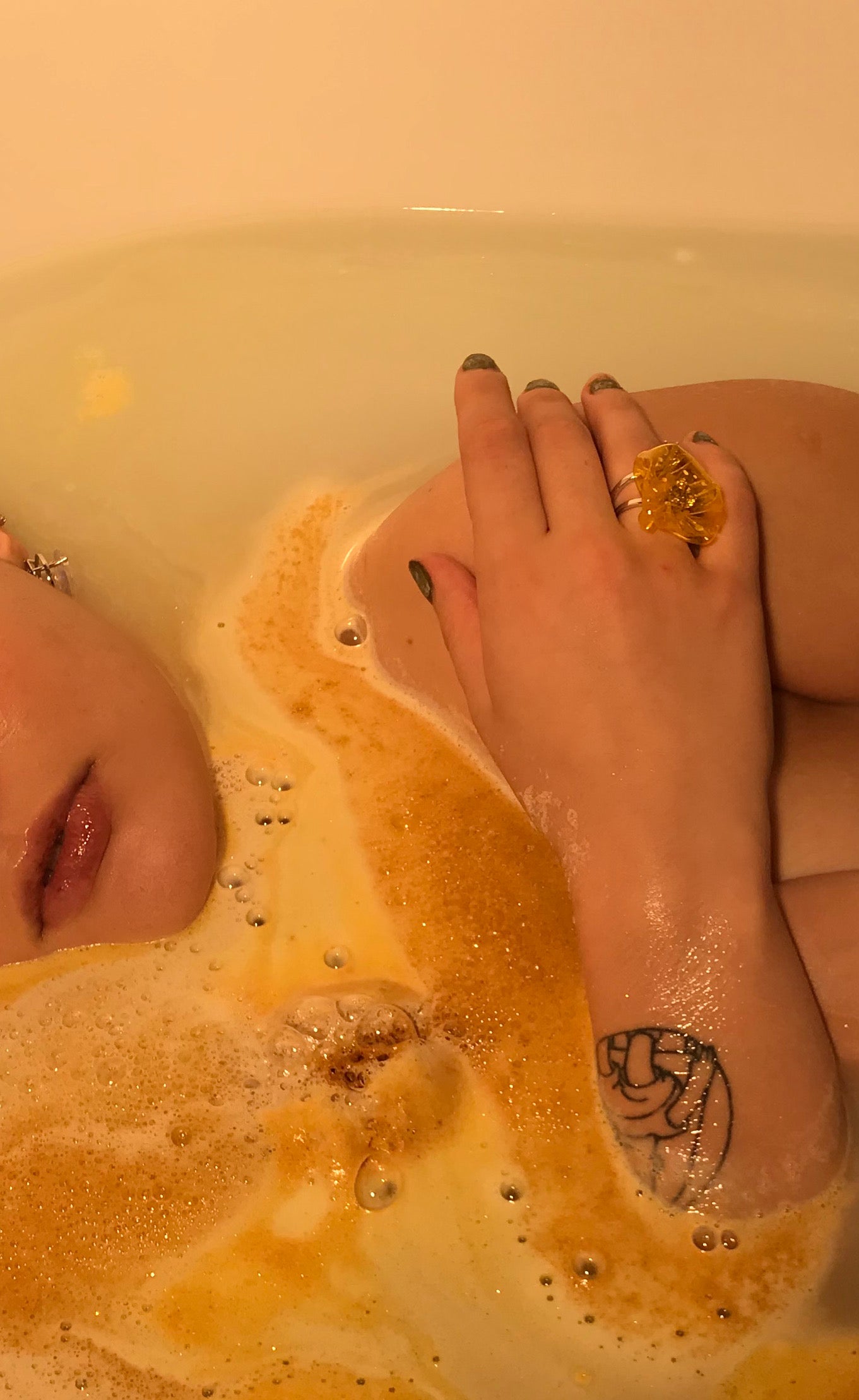 Aquarian Rotating Open Ring