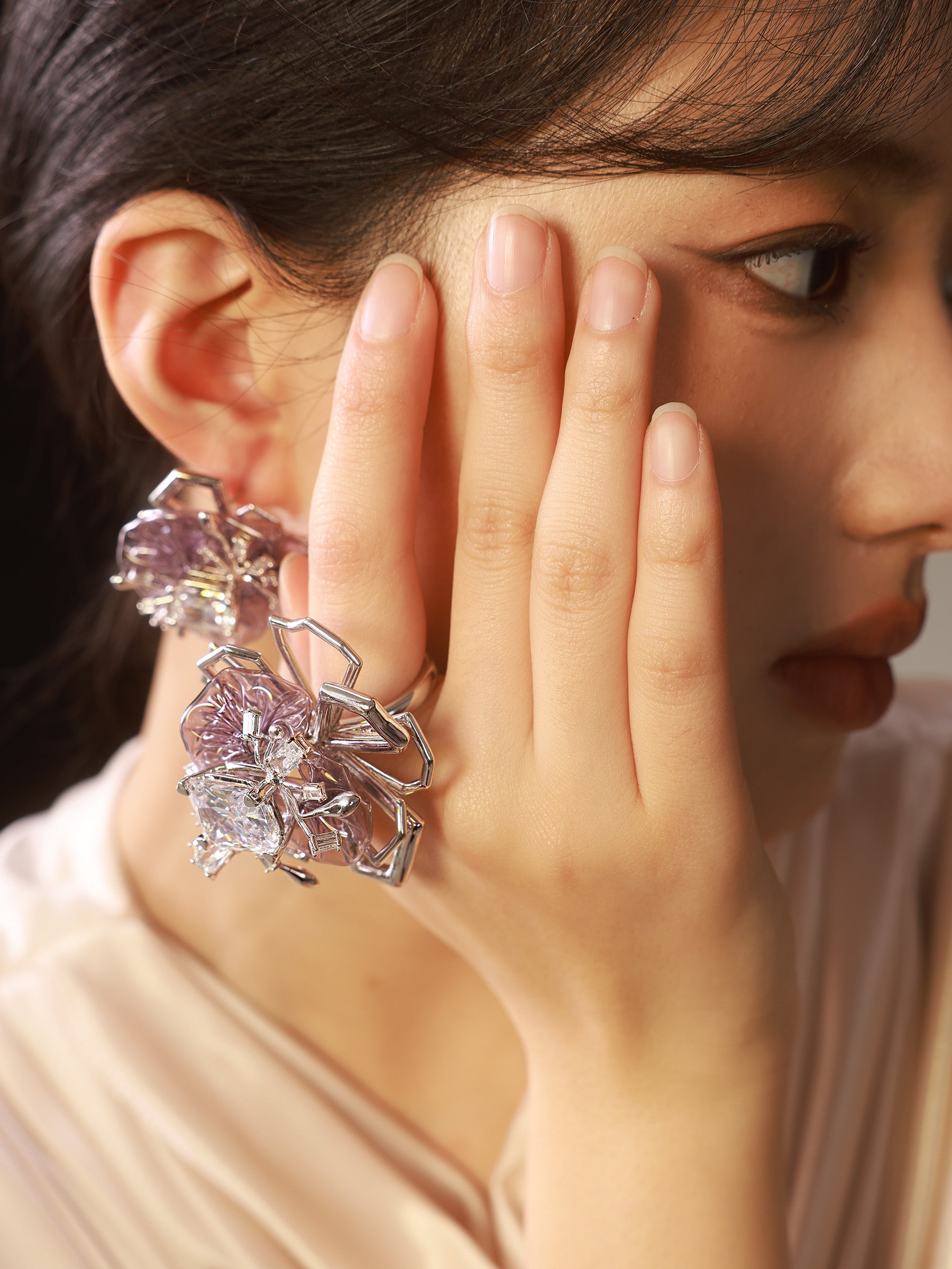 Morning flower shaped earrings