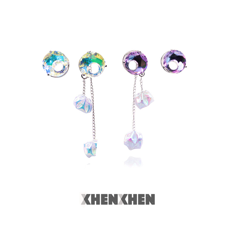 Asymmetrical crystal earrings for aquarium enthusiasts